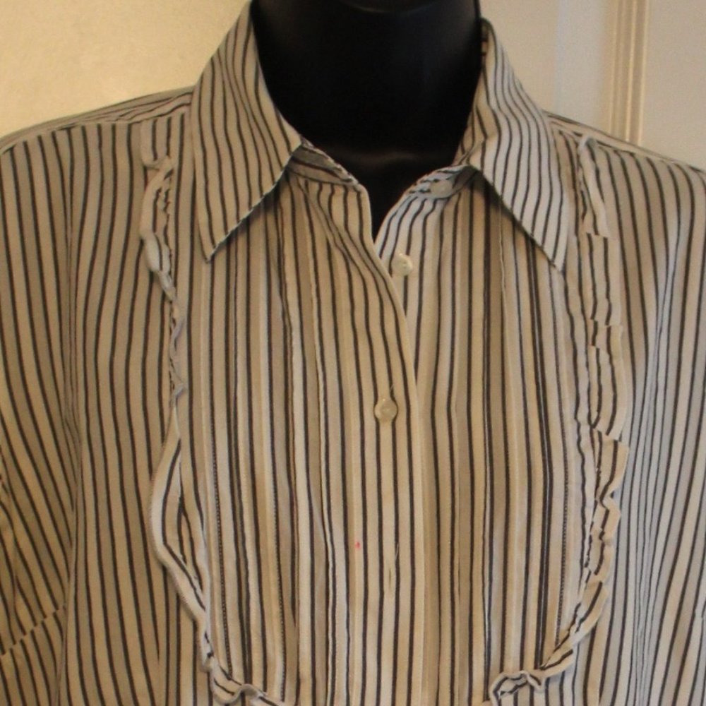 Gant Ruffled long-sleeved blouse